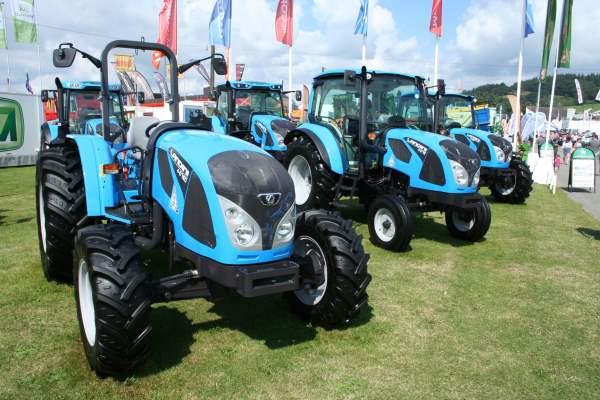 Landini tractors - 4-075D Royal Welsh Show debut