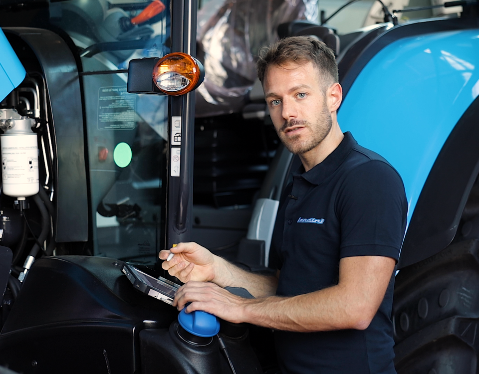 Électronique du tracteur gérée à distance