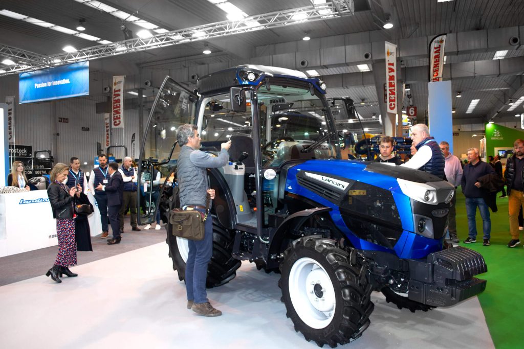 Tractor Rex4 Robo-Shift Landini